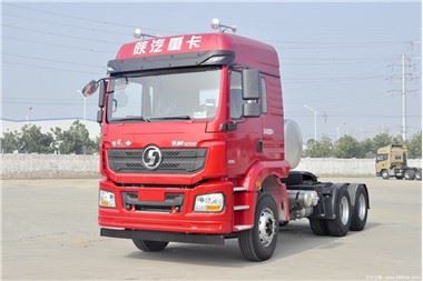 Traktor SHACMAN 6×4 M3000 bekas pakai