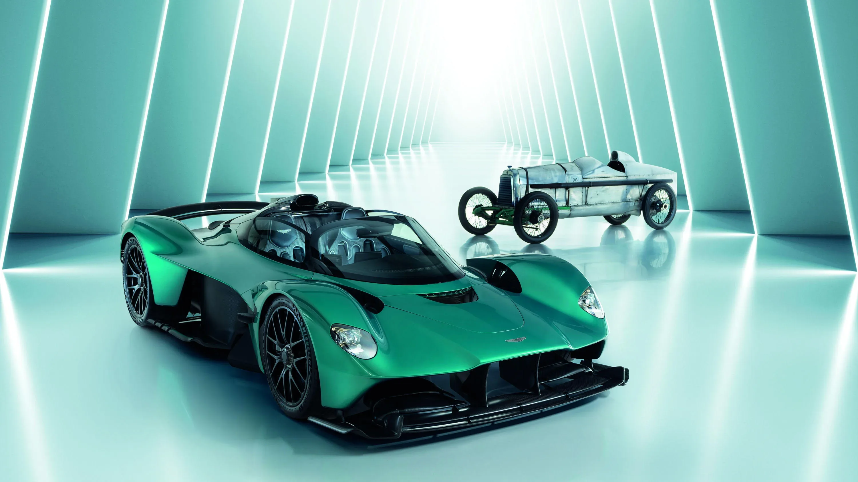 Aston Martin Akan Berkolaborasi Dengan Lucid Pada Produksi Kendaraan Listrik