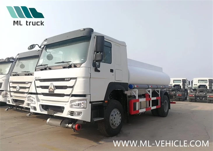 Sinotruk HOWO Manufacturer 4X2 4X4 All Wheel Driving Awd 5 10 Tons Mini Flatbed Stake Lorry Box Cargo Dumper