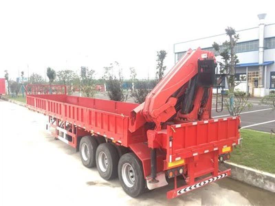 Semi-trailer yang Dipasang di Truk