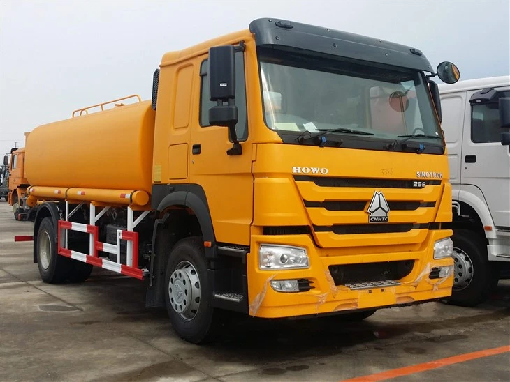 Truk Penyemprot Truk Sinotruk HOWO 4×2 Baru