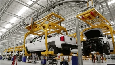 Pabrik Truk Pickup Fort Wayne General Motors Akan Menghentikan Produksi Untuk...
