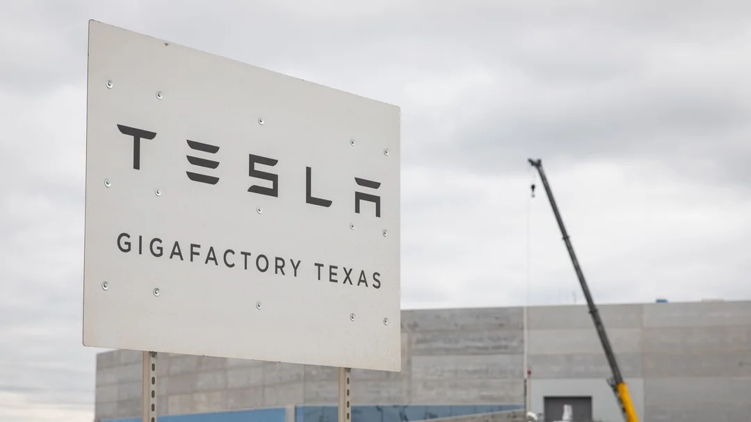 Pabrik Tesla di Texas Diduga Membuang Air Limbah Beracun ke Sistem Saluran Pe...